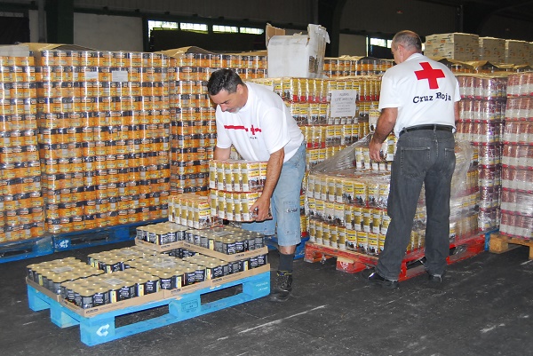 Rotes Kreuz verteilte diese Woche 408 Tonnen Lebensmittel auf Gran Canaria