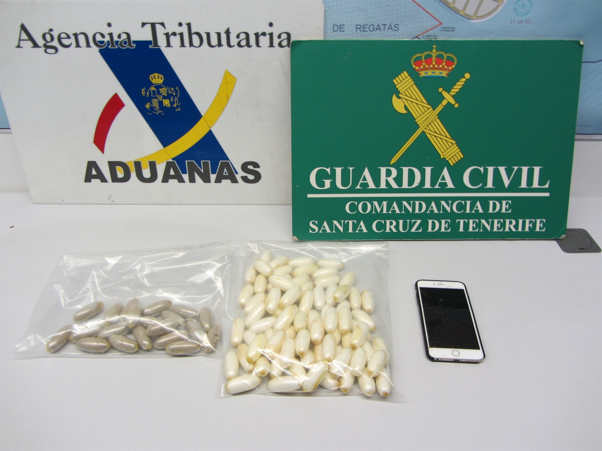 Drei Drogendealer im Hafen von Santa Cruz de Tenerife verhaftet