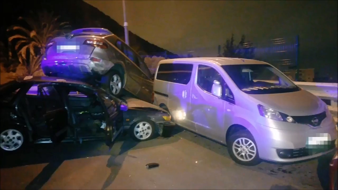 Spektakulärer Unfall nach Autodiebstahl in Las Palmas