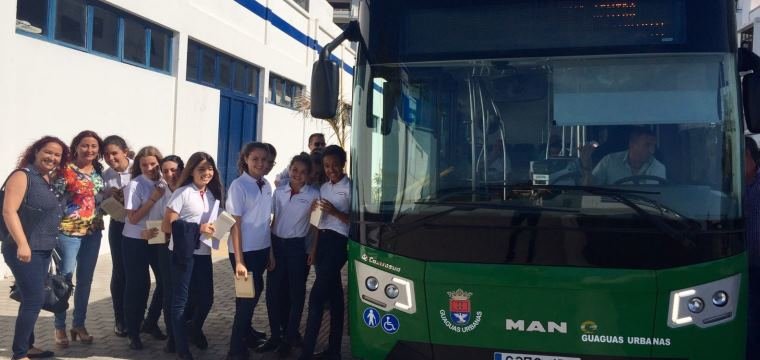 Anwohner von Arrecife fahren kostenlos Bus