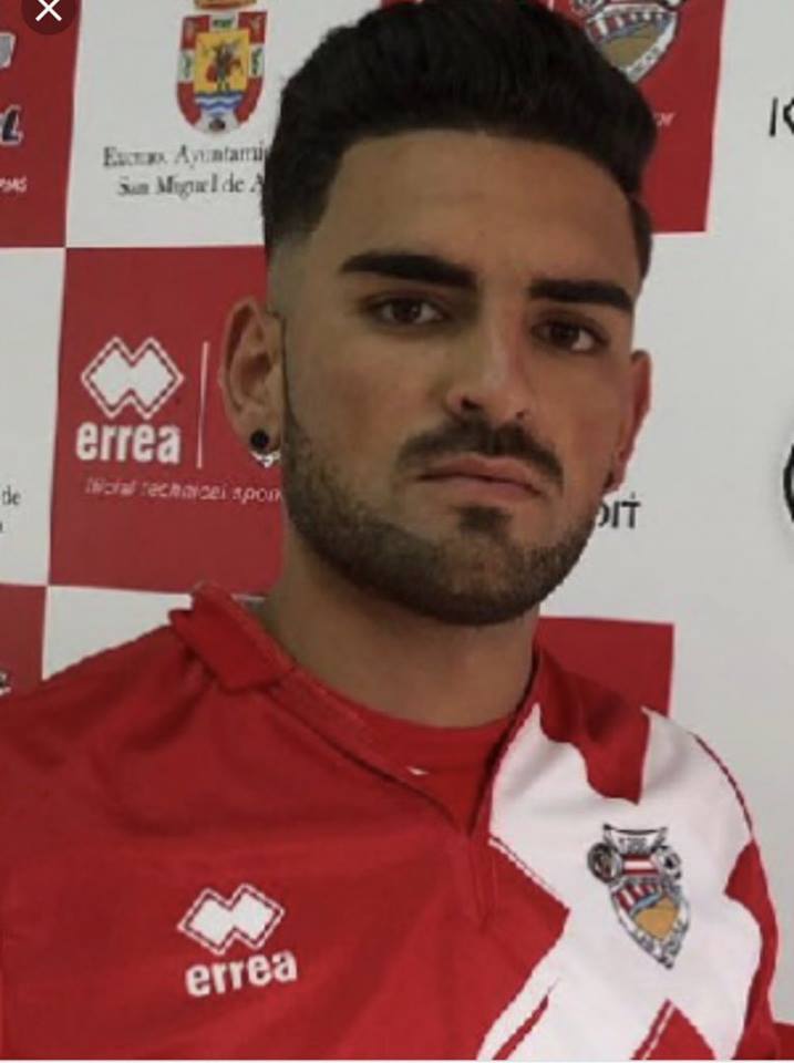Fußballspieler Pedro Pérez stirbt bei Autounfall bei Los Menores Fußballspieler Pedro Pérez stirbt bei Autounfall bei Los Menores