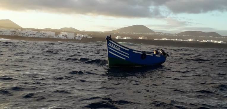 Mutmaßliche Menschenschlepper vor Lanzarote von Patera gerettet