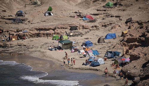 Räumung von Playa Las Caletas in Adeje geplant