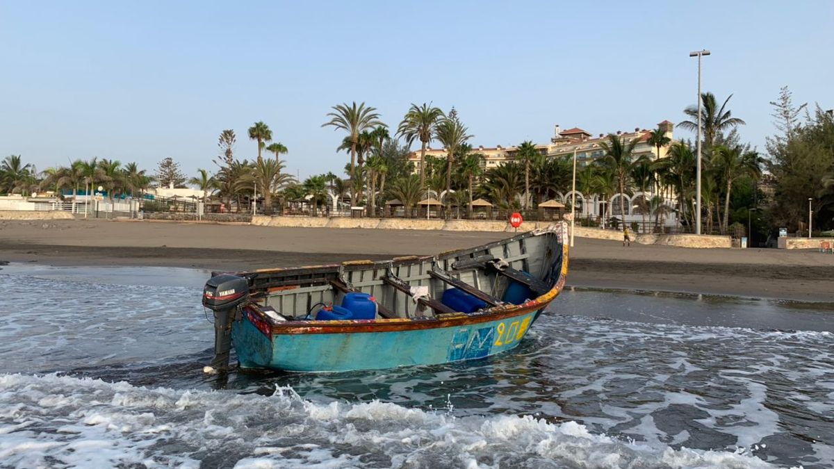 Fünf Boote mit illegalen Migranten an einem Tag auf Gran Canaria angekommen Fünf Boote mit illegalen Migranten an einem Tag auf Gran Canaria angekommen