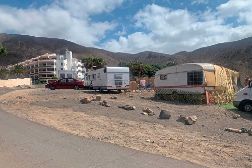 Illegaler Campingplatz in Los Cristianos geräumt