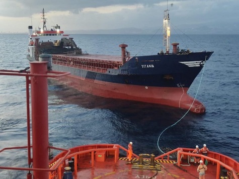 Frachter “Titania” vor Gran Canaria mit Motorausfall