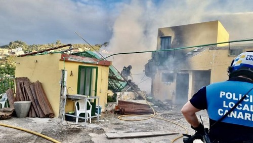 Haus in La Laguna abgbrannt und eingestürzt