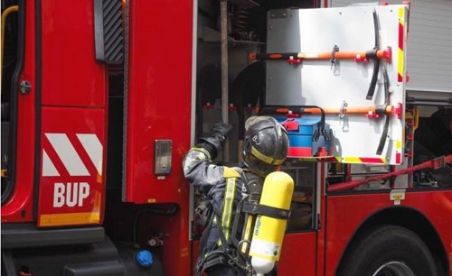 Eine Person bei Wohnungsbrand gestorben