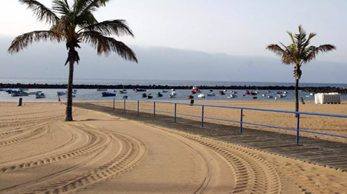 Barrierefreie Zonen an der Playa de Las Teresitas werden erweitert